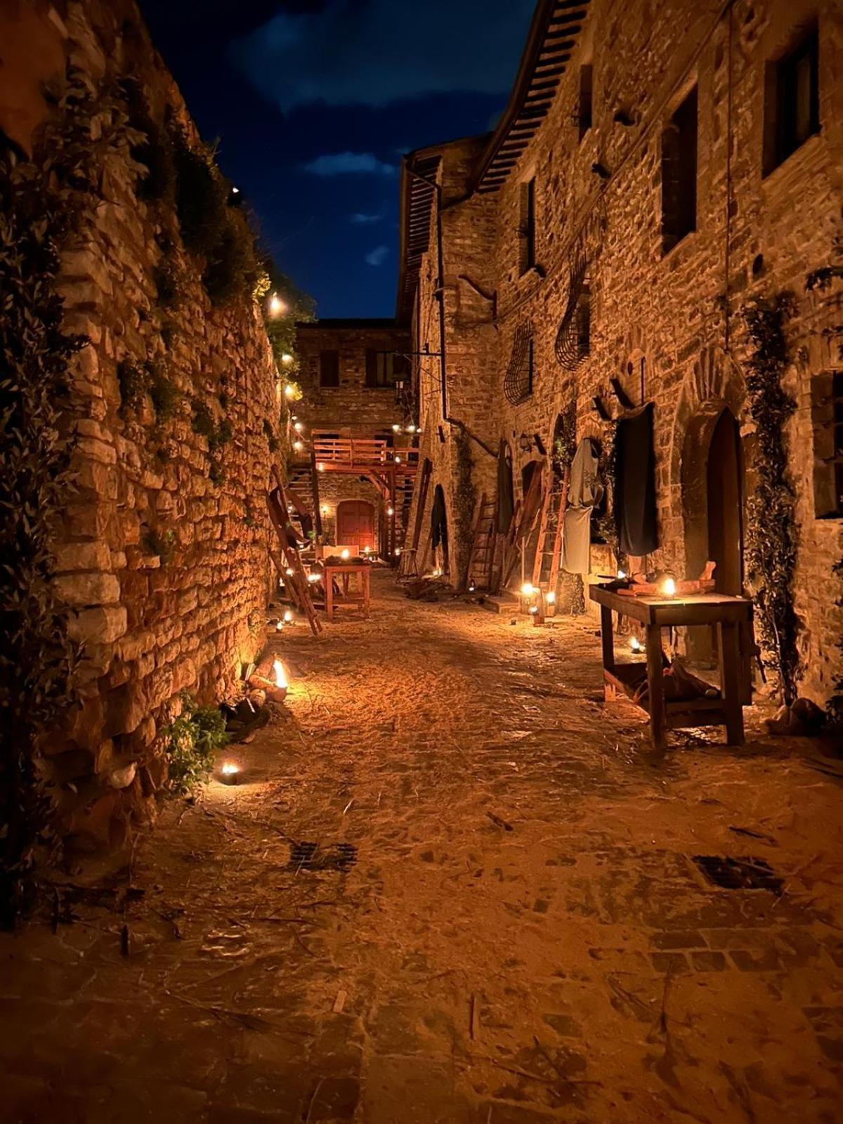 Monolocale L'Anfiteatro Romano Assise Extérieur photo